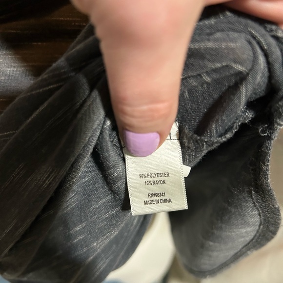 TruSelf- “Wonderlust” gray t shirt 1x - Picture 4 of 4